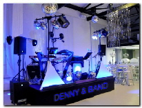 DENNY & BAND Bühnenbild in der Luminanz 2014 | Die ideale Livemusik für den Abend mit dem Partyduo DENNY & BAND = GOLDKUSS für das Saarland + Pfalz + Luxembourg